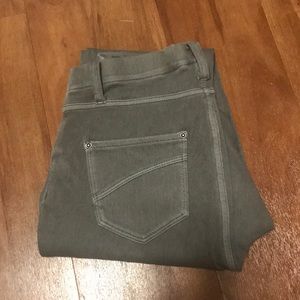 Grey Jeggings